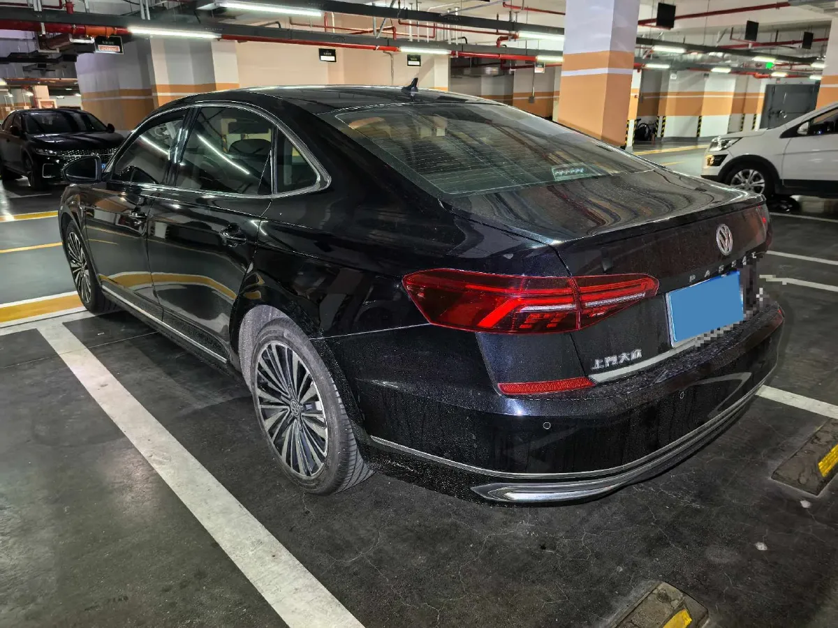 2019 Volvo V40 1.5T 152HP L4 6AT,autocango,china used car exporter,china ev exporter,chinese used car exporter,chinese used ev exporter