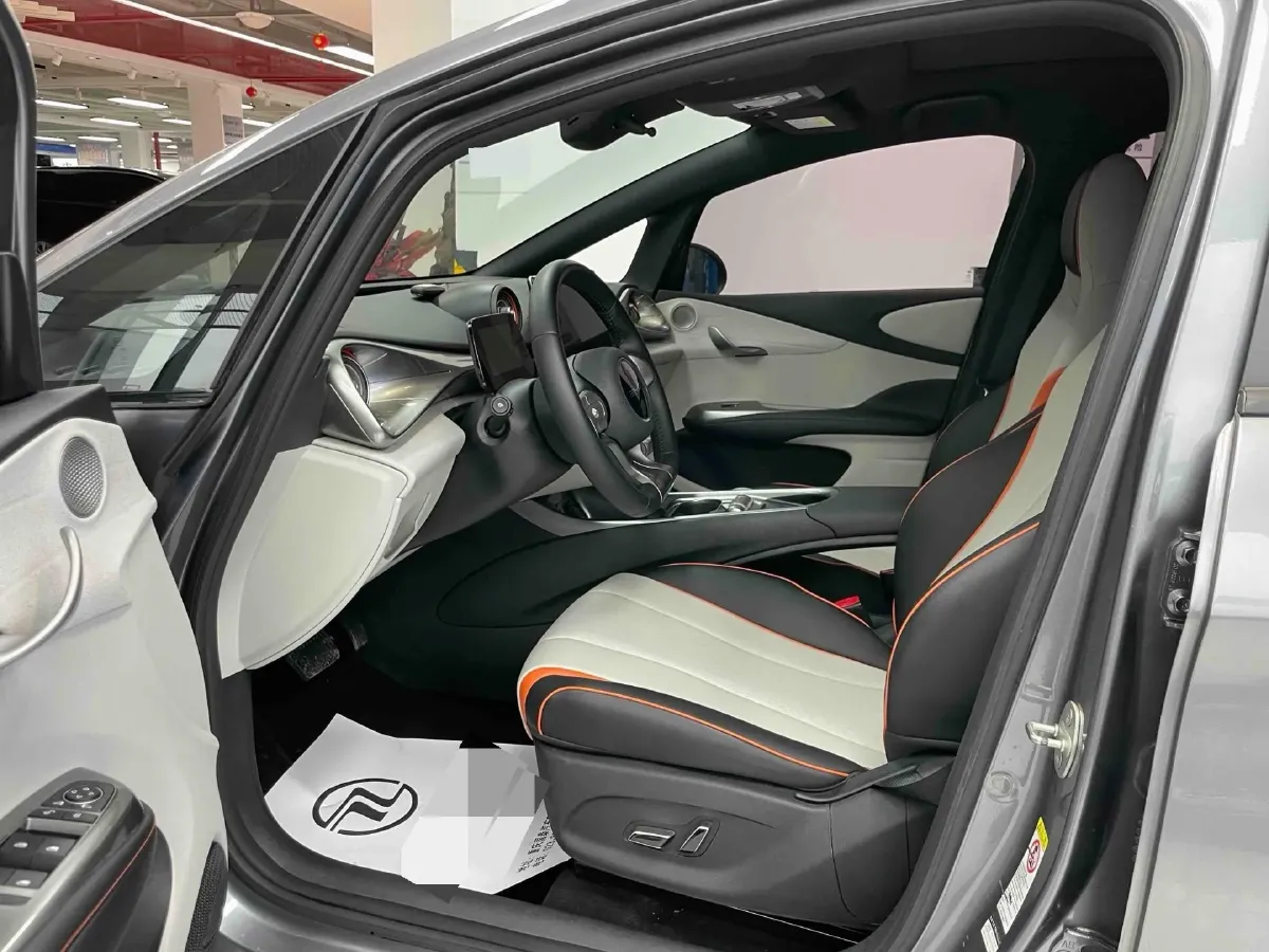 2021 Ford Escort 1.5L 122HP L3 6AT,autocango,china used car exporter,china ev exporter,chinese used car exporter,chinese used ev exporter