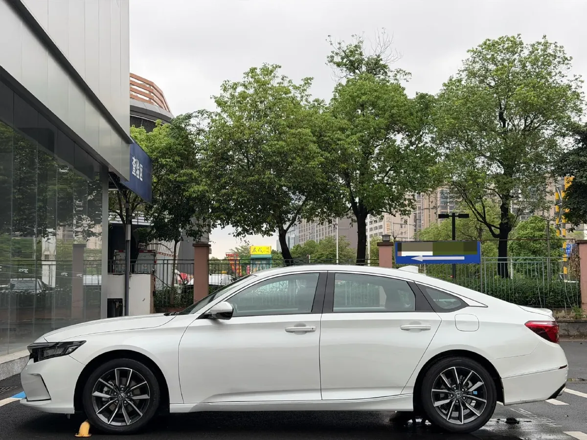 2022 Honda Inspire 1.5T 194HP L4 CVT,autocango,china used car exporter,china ev exporter,chinese used car exporter,chinese used ev exporter