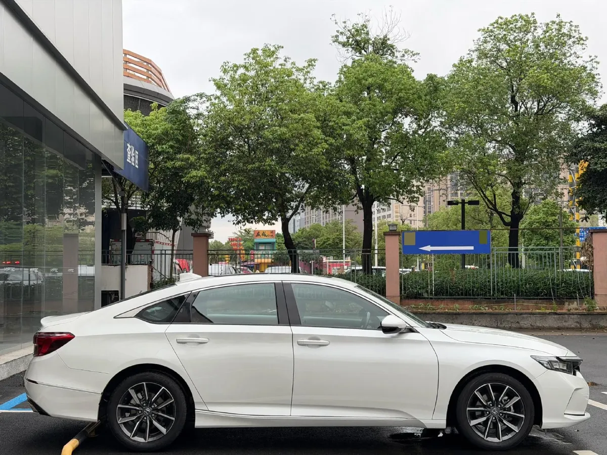 2022 Honda Inspire 1.5T 194HP L4 CVT,autocango,china used car exporter,china ev exporter,chinese used car exporter,chinese used ev exporter