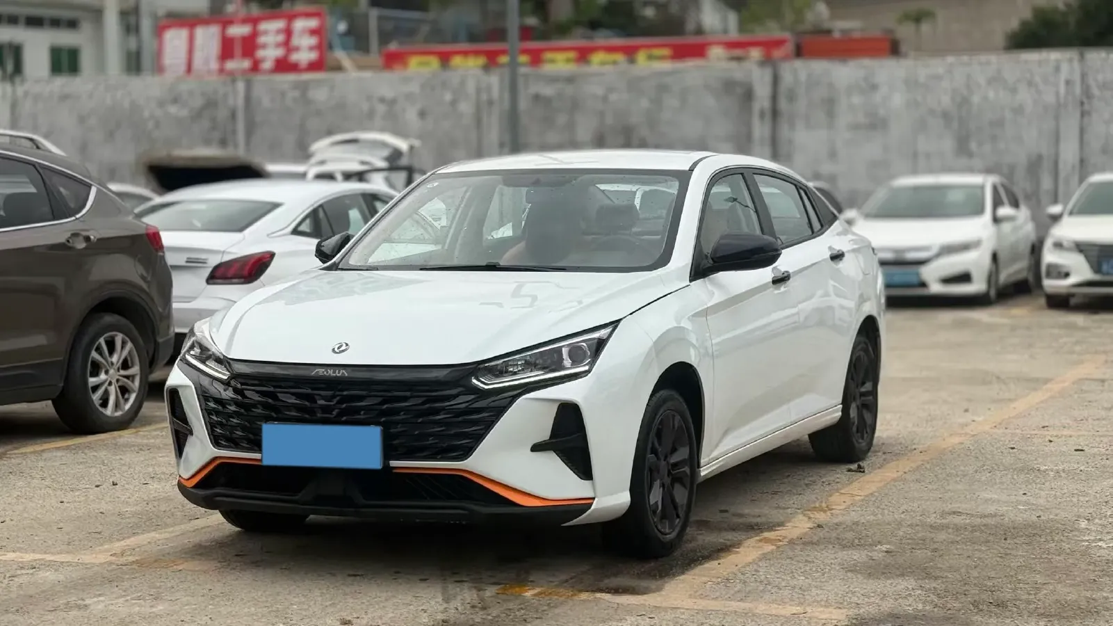2023 DongFeng Aeolus YiXuan 1.5L 125HP L4 6DCT,autocango,china used car exporter,china ev exporter,chinese used car exporter,chinese used ev exporter
