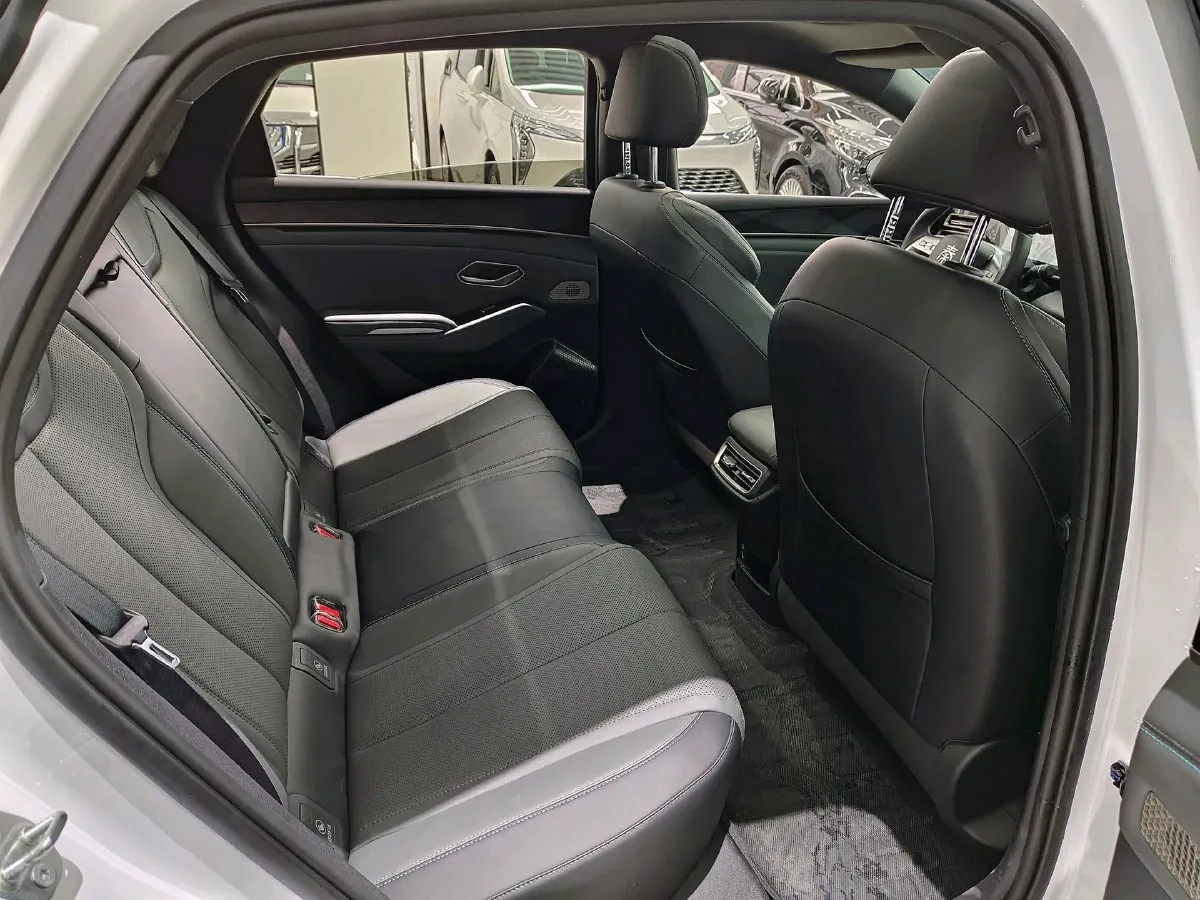 2025 BYD QinL 1.5L 101HP L4 E-CVT PHEV 15.87KWH,autocango,china used car exporter,china ev exporter,chinese used car exporter,chinese used ev exporter