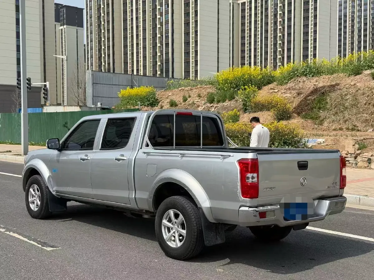 2021 Dongfeng RuiQi 2.4L 158HP L4 5MT,autocango,china used car exporter,china ev exporter,chinese used car exporter,chinese used ev exporter