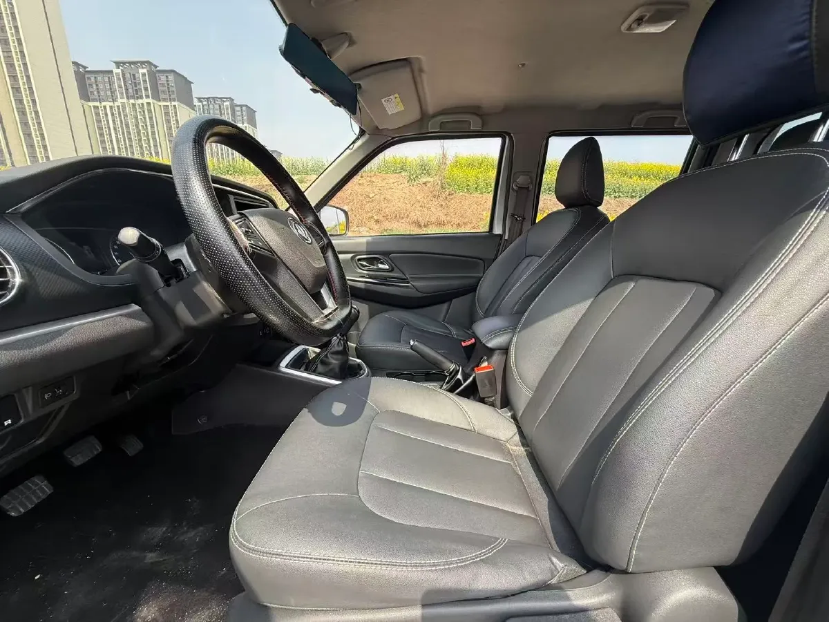 2021 Dongfeng RuiQi 2.4L 158HP L4 5MT,autocango,china used car exporter,china ev exporter,chinese used car exporter,chinese used ev exporter