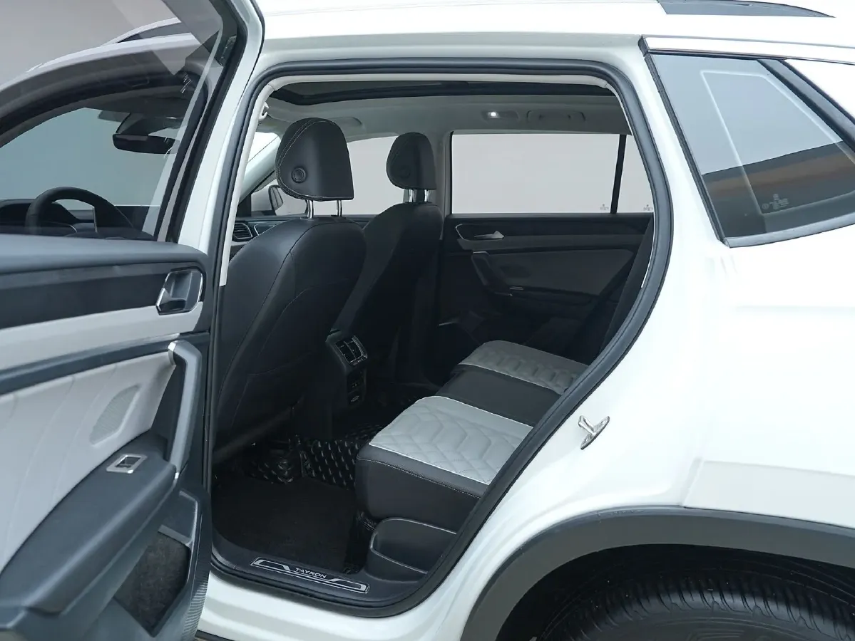 2023 Volkswagen Tayron 1.4T 150HP L4 7DCT,autocango,china used car exporter,china ev exporter,chinese used car exporter,chinese used ev exporter