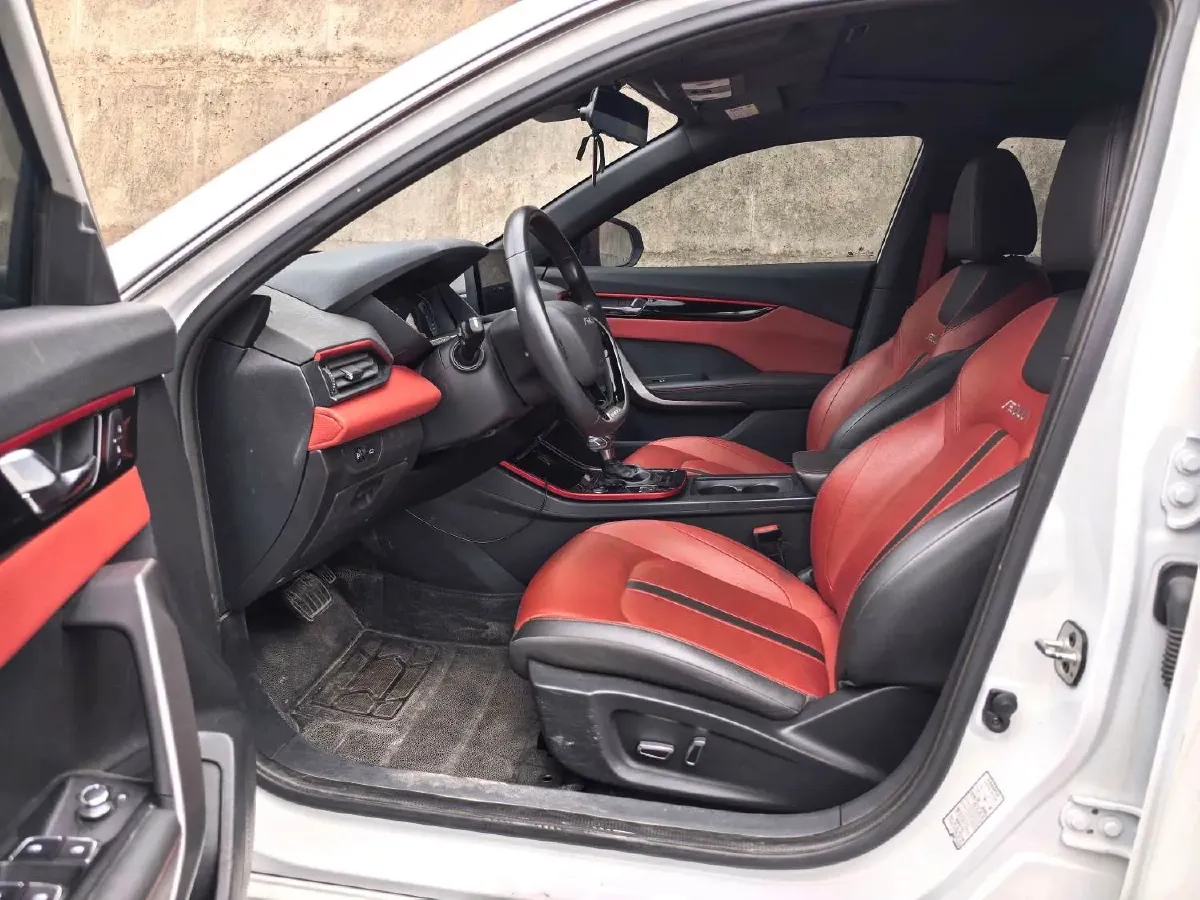 2023 DongFeng Aeolus YiXuan 1.5T 197HP L4 6DCT,autocango,china used car exporter,china ev exporter,chinese used car exporter,chinese used ev exporter