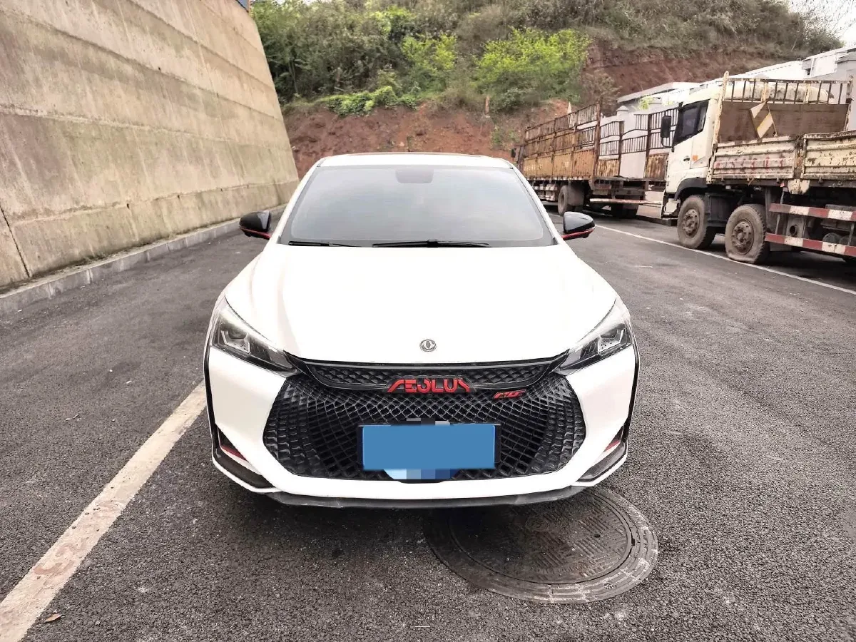 2023 DongFeng Aeolus YiXuan 1.5T 197HP L4 6DCT,autocango,china used car exporter,china ev exporter,chinese used car exporter,chinese used ev exporter