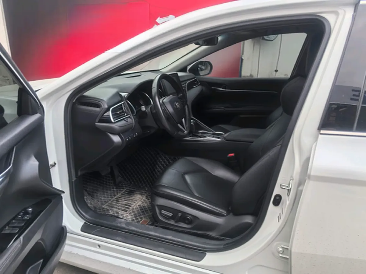 2021 Toyota Camry 2.5L 178HP L4 E-CVT Hybrid,autocango,china used car exporter,china ev exporter,chinese used car exporter,chinese used ev exporter