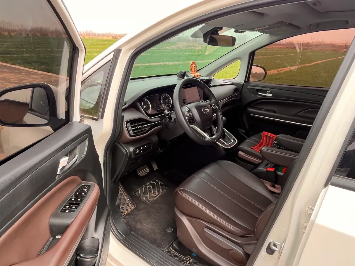 2021 GAC Trumpchi M6 1.5T 169HP L4 7DCT,autocango,china used car exporter,china ev exporter,chinese used car exporter,chinese used ev exporter