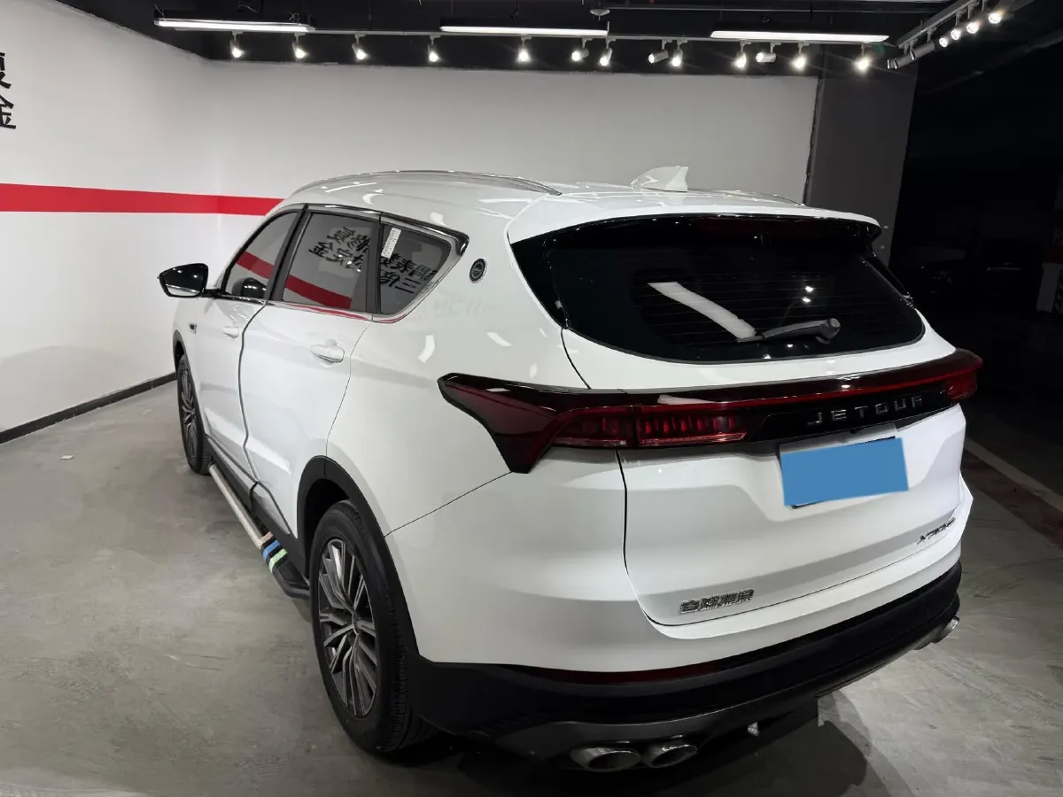 2023 ChangAn Oshan X7 Plus 1.5T 188HP L4 7DCT,autocango,china used car exporter,china ev exporter,chinese used car exporter,chinese used ev exporter