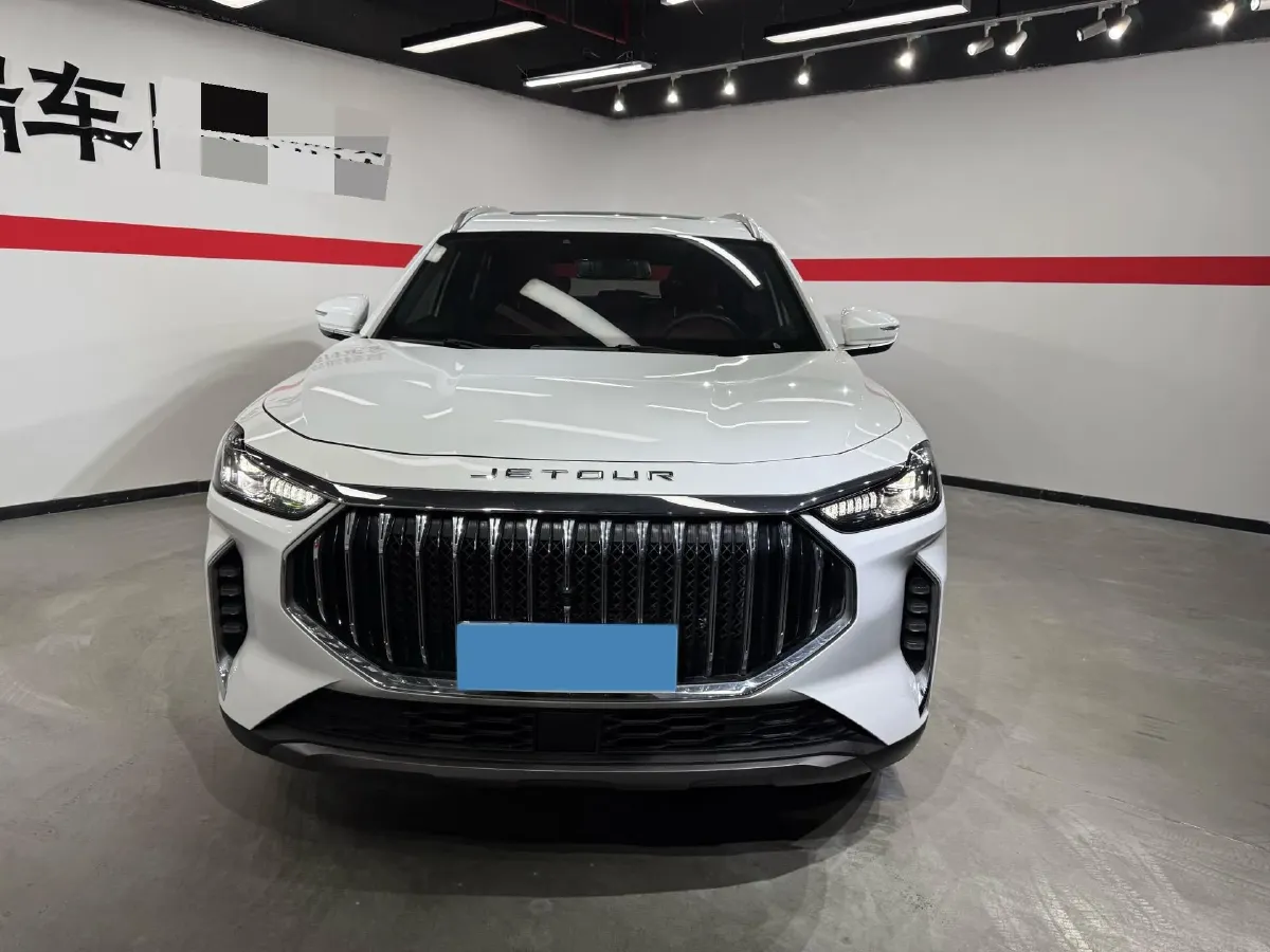2023 ChangAn Oshan X7 Plus 1.5T 188HP L4 7DCT,autocango,china used car exporter,china ev exporter,chinese used car exporter,chinese used ev exporter