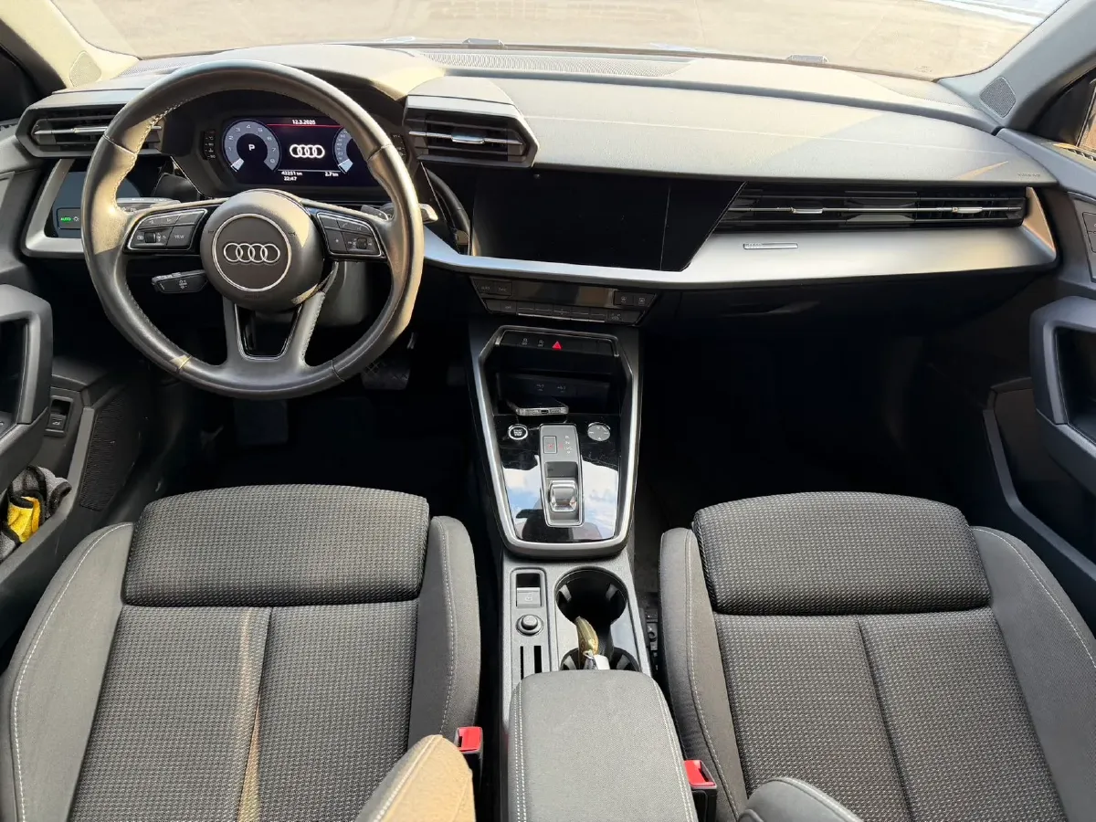 2021 Audi A3 1.4T 150HP L4 7DCT,autocango,china used car exporter,china ev exporter,chinese used car exporter,chinese used ev exporter