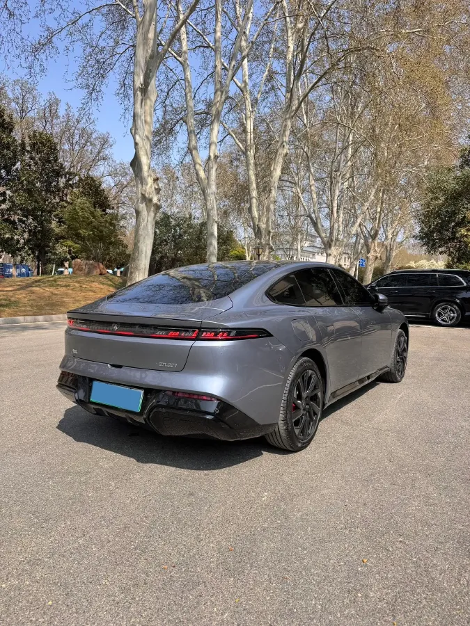 2024 DongFeng eπ eπ007 REEV 105HP REEV 28.4KWH,autocango,china used car exporter,china ev exporter,chinese used car exporter,chinese used ev exporter