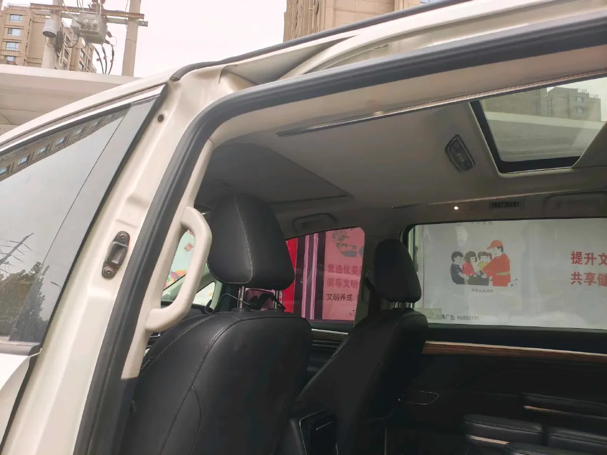 2021 GAC Trumpchi M8 2.0T 252HP L4 8AT,autocango,china used car exporter,china ev exporter,chinese used car exporter,chinese used ev exporter