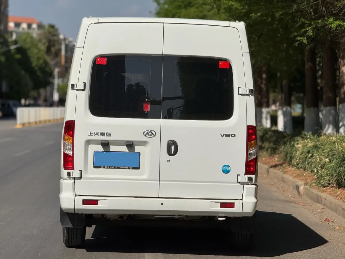 2019 MAXUS XinTu V80 2.0T 139HP L4 6MT,autocango,china used car exporter,china ev exporter,chinese used car exporter,chinese used ev exporter