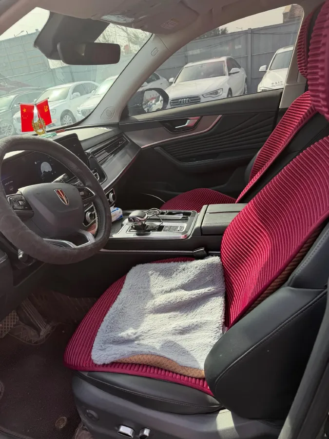 2023 HongQi HS5 2.0T 252HP L4 8AT,autocango,china used car exporter,china ev exporter,chinese used car exporter,chinese used ev exporter