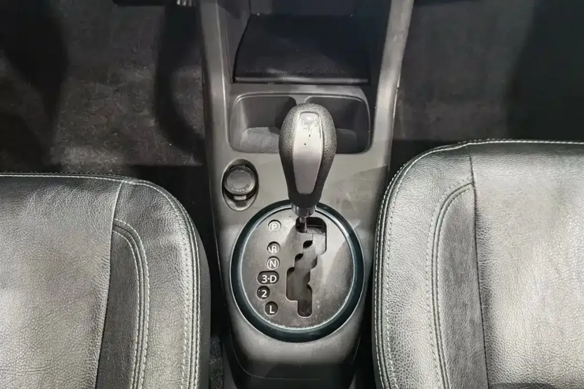 2016 Suzuki Swift 1.5L 103HP L4 4AT,autocango,china used car exporter,china ev exporter,chinese used car exporter,chinese used ev exporter