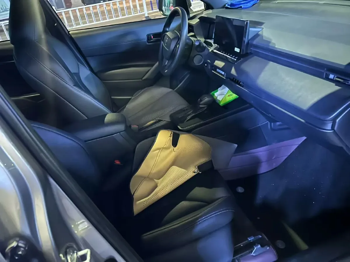 2026 Toyota Corolla Cross 2.0L 171HP L4 CVT,autocango,china used car exporter,china ev exporter,chinese used car exporter,chinese used ev exporter