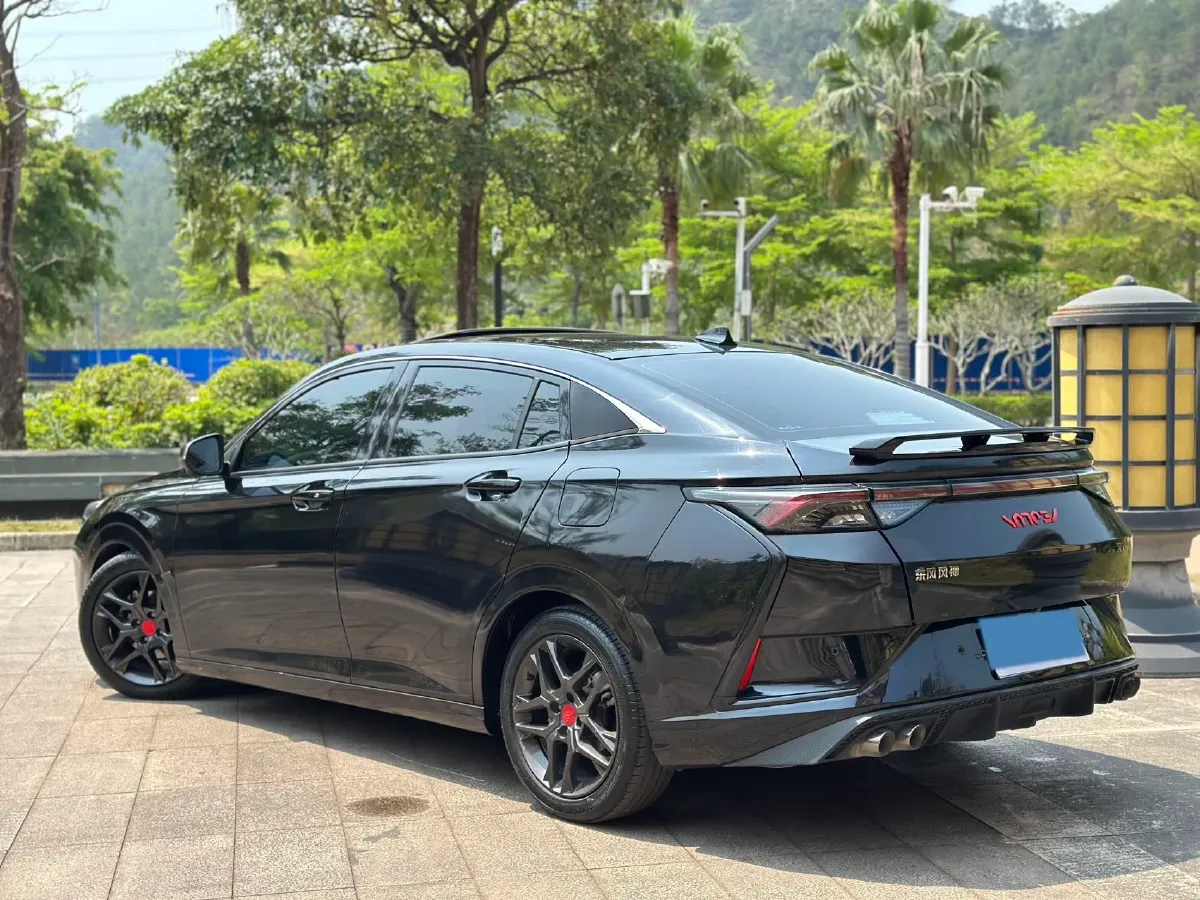 2021 DongFeng Aeolus YiXuan 1.5T 150HP L4 6DCT,autocango,china used car exporter,china ev exporter,chinese used car exporter,chinese used ev exporter