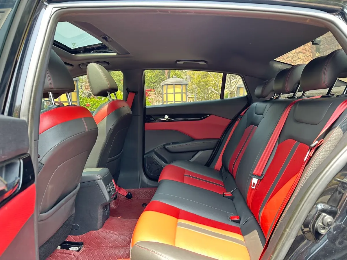 2021 DongFeng Aeolus YiXuan 1.5T 150HP L4 6DCT,autocango,china used car exporter,china ev exporter,chinese used car exporter,chinese used ev exporter