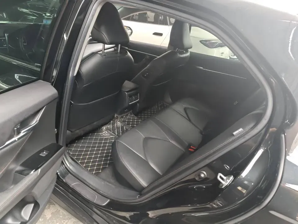 2021 Toyota Camry 2.5L 178HP L4 E-CVT Hybrid,autocango,china used car exporter,china ev exporter,chinese used car exporter,chinese used ev exporter