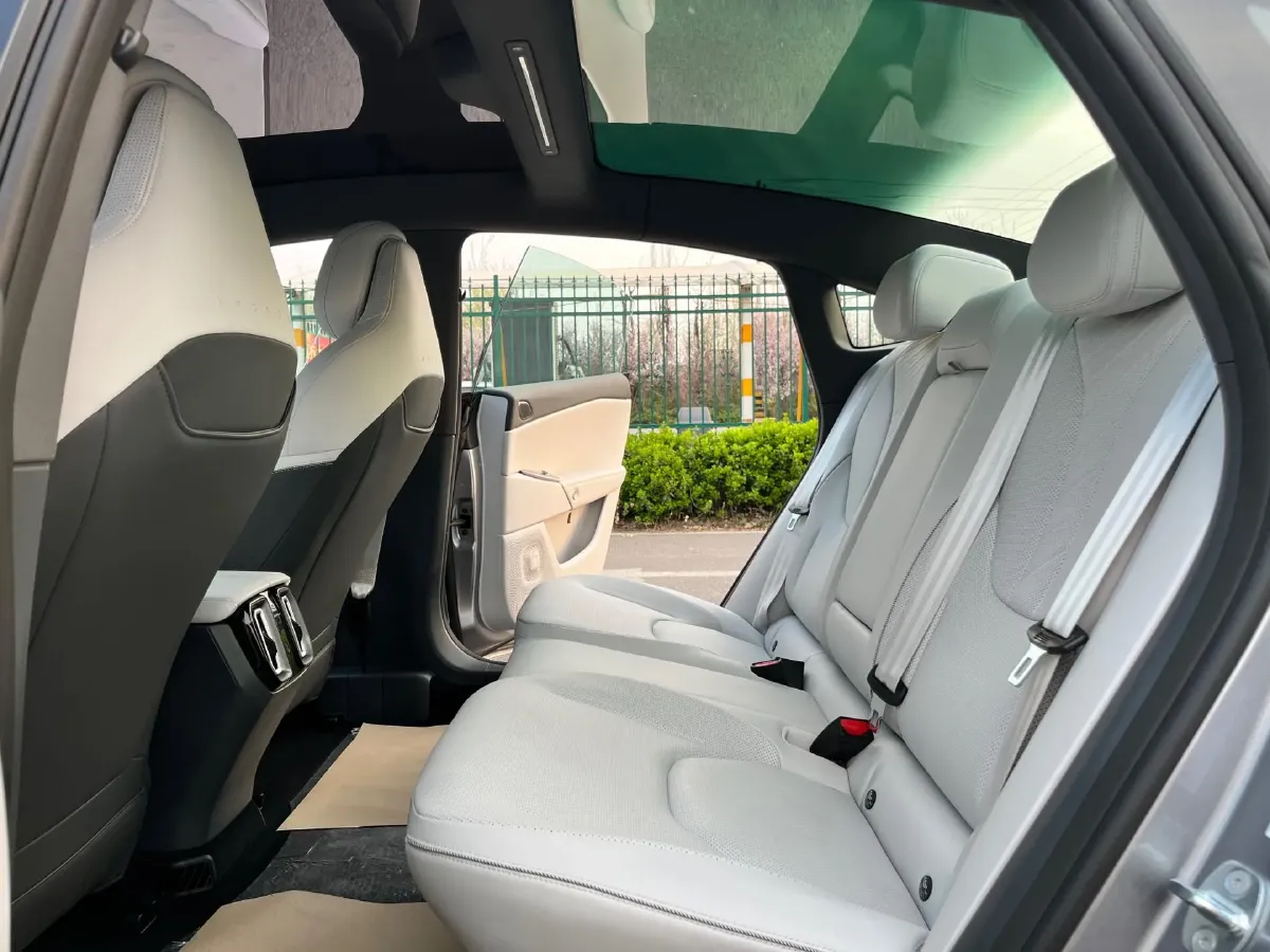 2025 ARCFOX αS5 BEV,autocango,china used car exporter,china ev exporter,chinese used car exporter,chinese used ev exporter