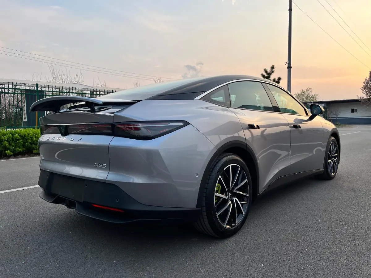 2025 ARCFOX αS5 BEV,autocango,china used car exporter,china ev exporter,chinese used car exporter,chinese used ev exporter