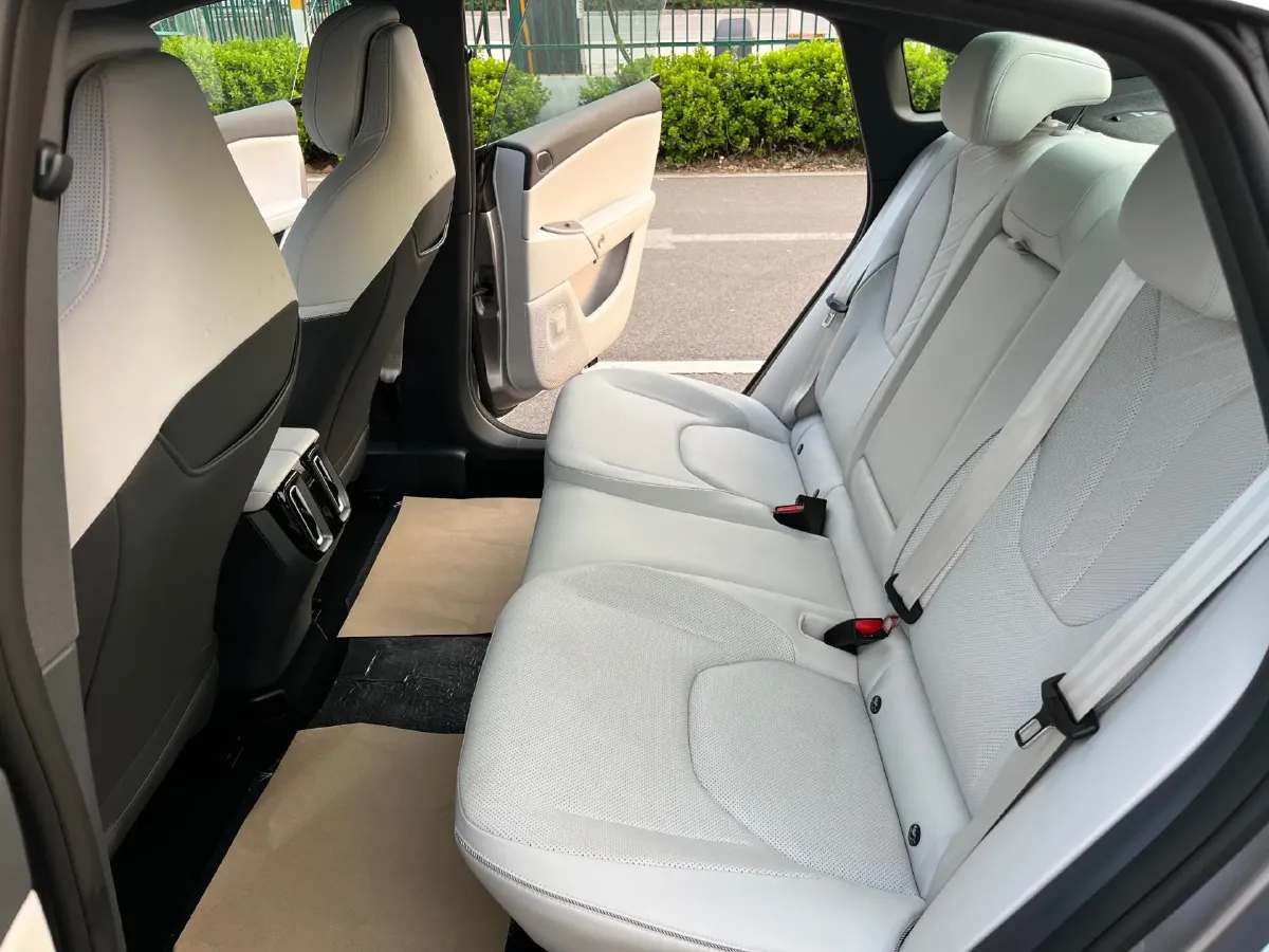 2025 ARCFOX αS5 BEV,autocango,china used car exporter,china ev exporter,chinese used car exporter,chinese used ev exporter