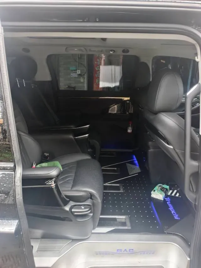 2024 GAC Trumpchi M8 2.0T 190HP L4 2DHT Hybrid,autocango,china used car exporter,china ev exporter,chinese used car exporter,chinese used ev exporter