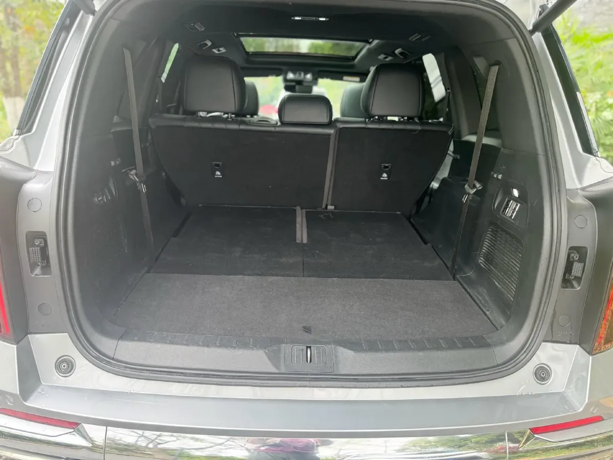 2022 GAC Trumpchi GS8 2.0T 190HP L4 E-CVT Hybrid,autocango,china used car exporter,china ev exporter,chinese used car exporter,chinese used ev exporter