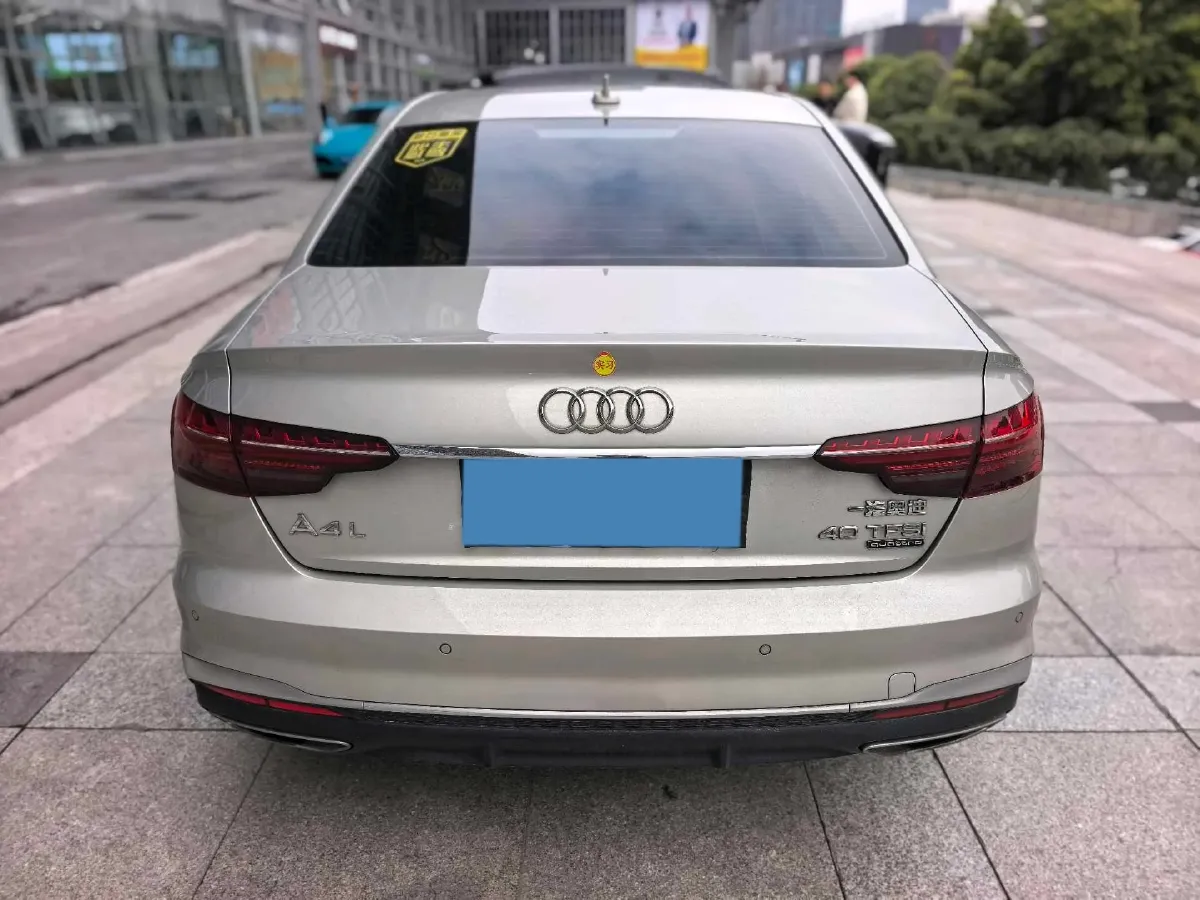 2020 Audi A4L 2.0T 190HP L4 7DCT,autocango,china used car exporter,china ev exporter,chinese used car exporter,chinese used ev exporter