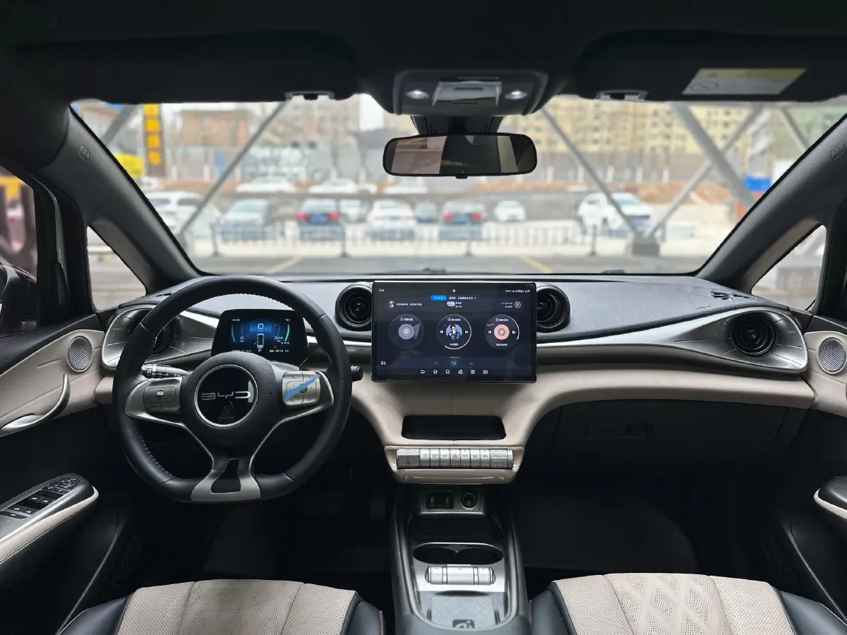 2023 BYD Dolphin BEV 44.928KWH,autocango,china used car exporter,china ev exporter,chinese used car exporter,chinese used ev exporter