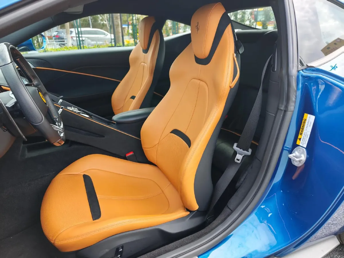 2020 Ferrari Roma 3.9T 620HP V8 8DCT,autocango,china used car exporter,china ev exporter,chinese used car exporter,chinese used ev exporter