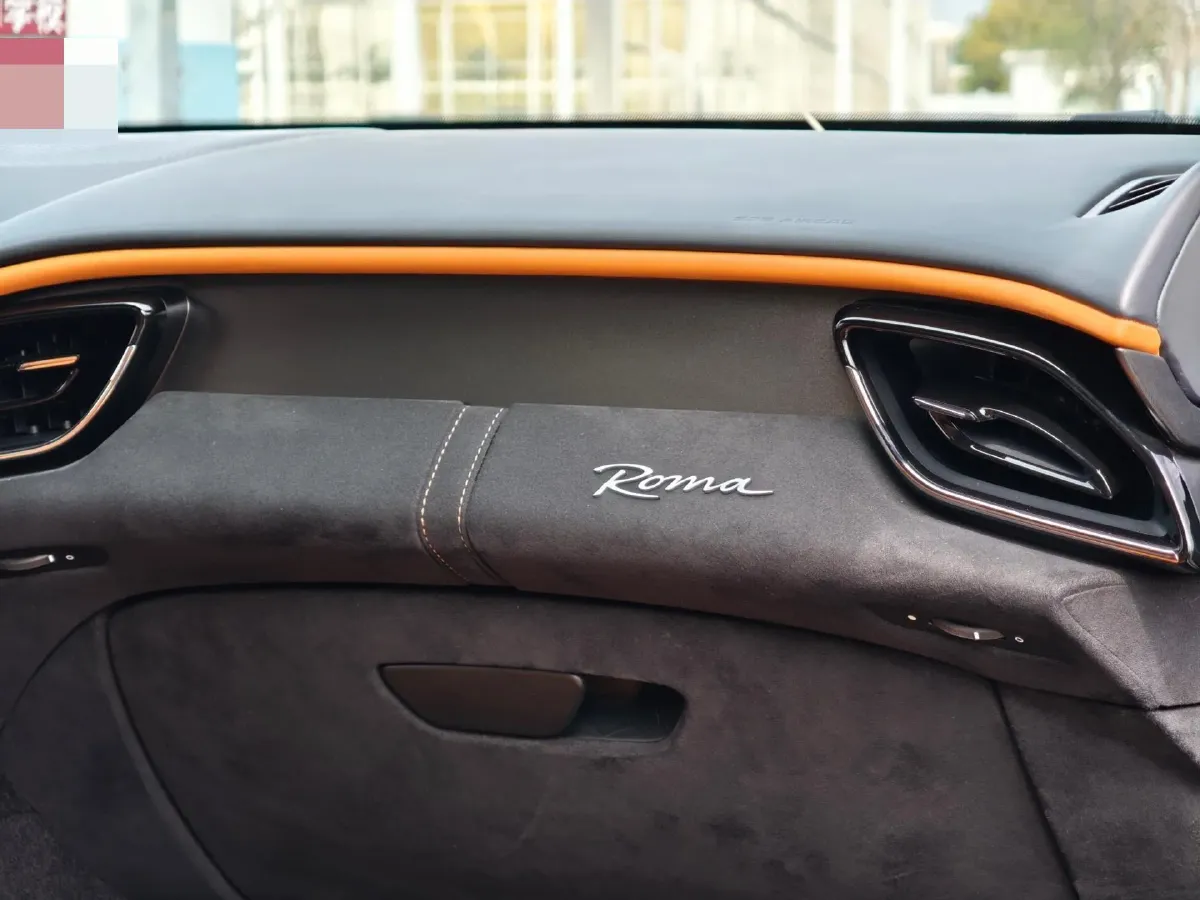 2020 Ferrari Roma 3.9T 620HP V8 8DCT,autocango,china used car exporter,china ev exporter,chinese used car exporter,chinese used ev exporter