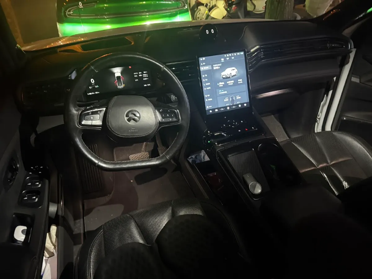 2020 NIO ES8 BEV 70KWH,autocango,china used car exporter,china ev exporter,chinese used car exporter,chinese used ev exporter