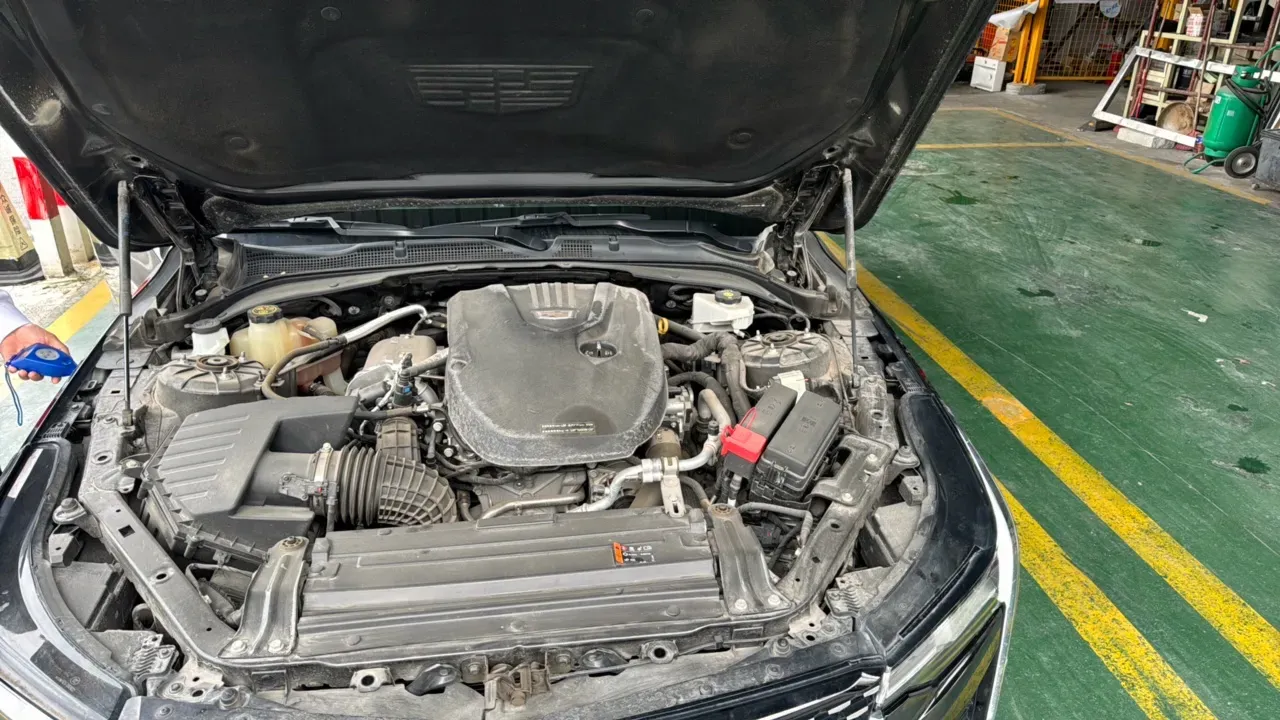 2023 Cadillac CT4 1.5T 211HP L4 8AT,autocango,china used car exporter,china ev exporter,chinese used car exporter,chinese used ev exporter