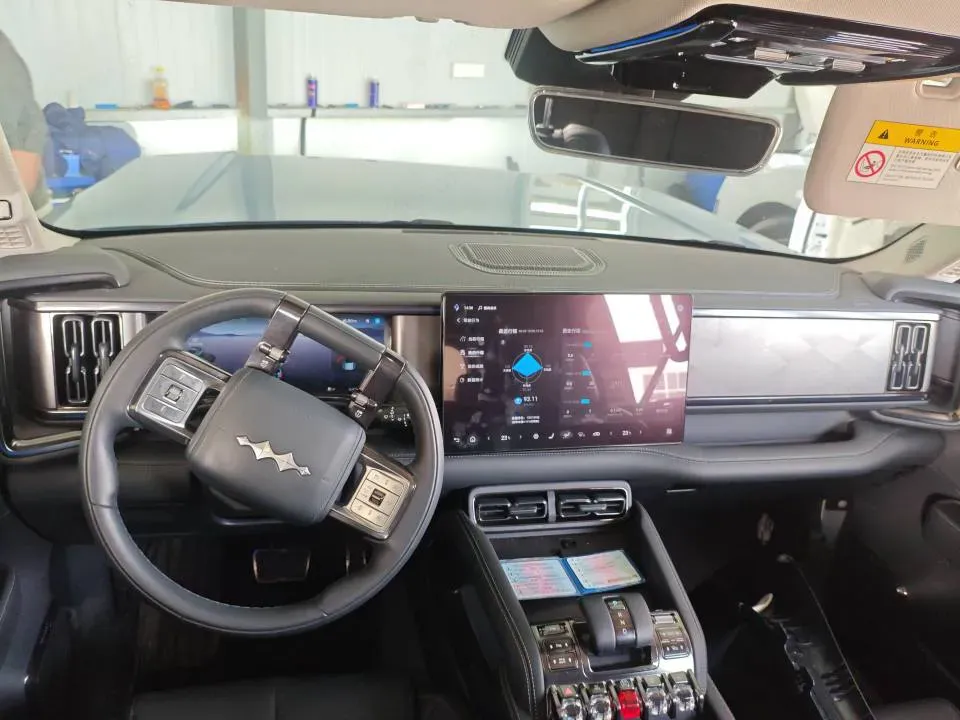 2023 FangChengBao Bao 5 1.5T 194HP L4 E-CVT PHEV 31.8KWH,autocango,china used car exporter,china ev exporter,chinese used car exporter,chinese used ev exporter