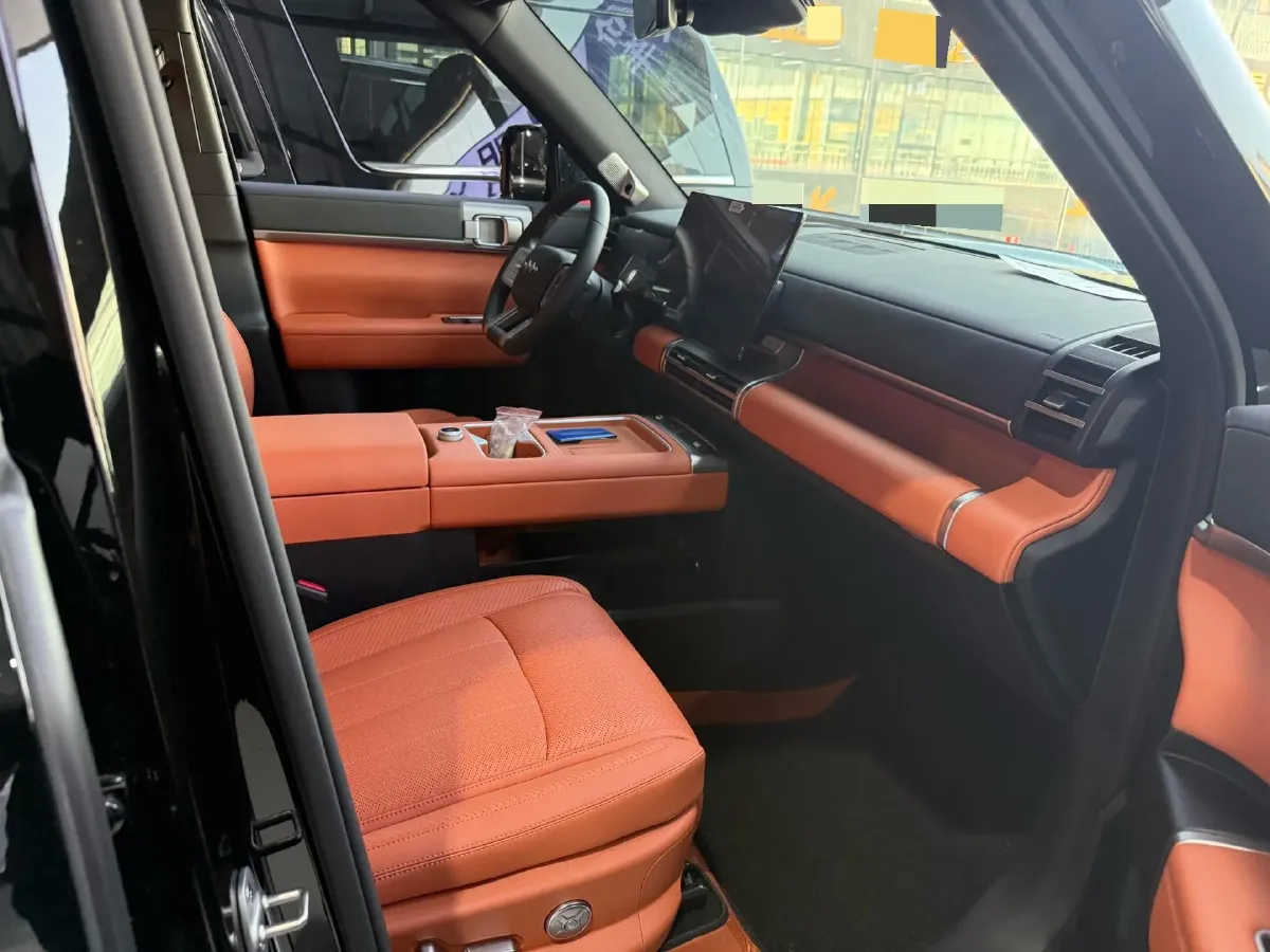 2025 FangChengBao Tai 7 1.5T 156HP L4 E-CVT PHEV,autocango,china used car exporter,china ev exporter,chinese used car exporter,chinese used ev exporter