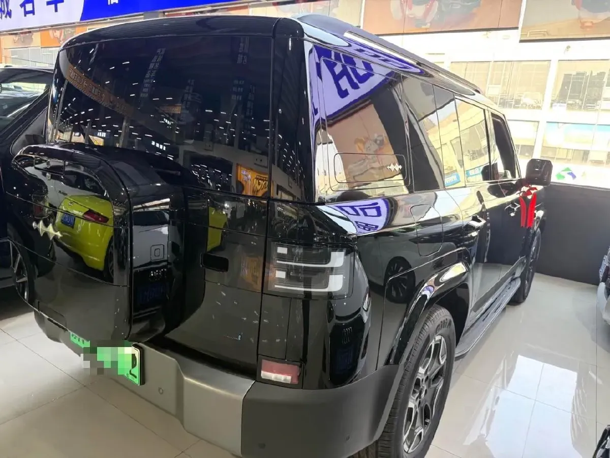 2025 FangChengBao Tai 7 1.5T 156HP L4 E-CVT PHEV,autocango,china used car exporter,china ev exporter,chinese used car exporter,chinese used ev exporter
