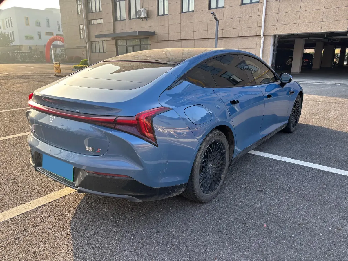 2022 MAXUS D90 Pro 2.0T 218HP L4 8AT,autocango,china used car exporter,china ev exporter,chinese used car exporter,chinese used ev exporter