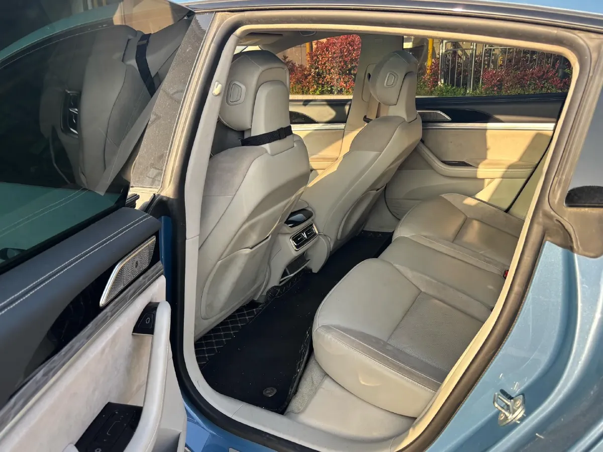 2022 MAXUS D90 Pro 2.0T 218HP L4 8AT,autocango,china used car exporter,china ev exporter,chinese used car exporter,chinese used ev exporter