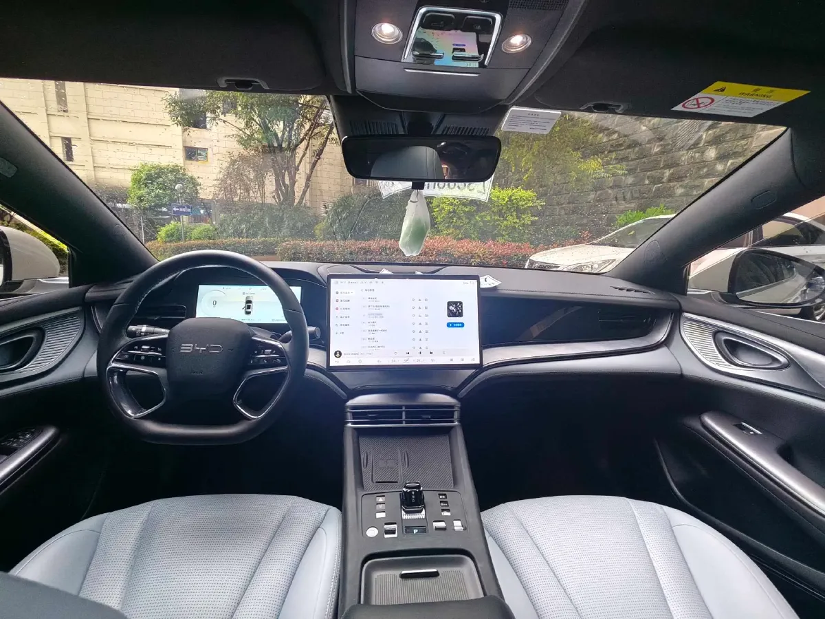 2023 BYD Seal 1.5L 110HP L4 E-CVT PHEV 17.6KWH,autocango,china used car exporter,china ev exporter,chinese used car exporter,chinese used ev exporter