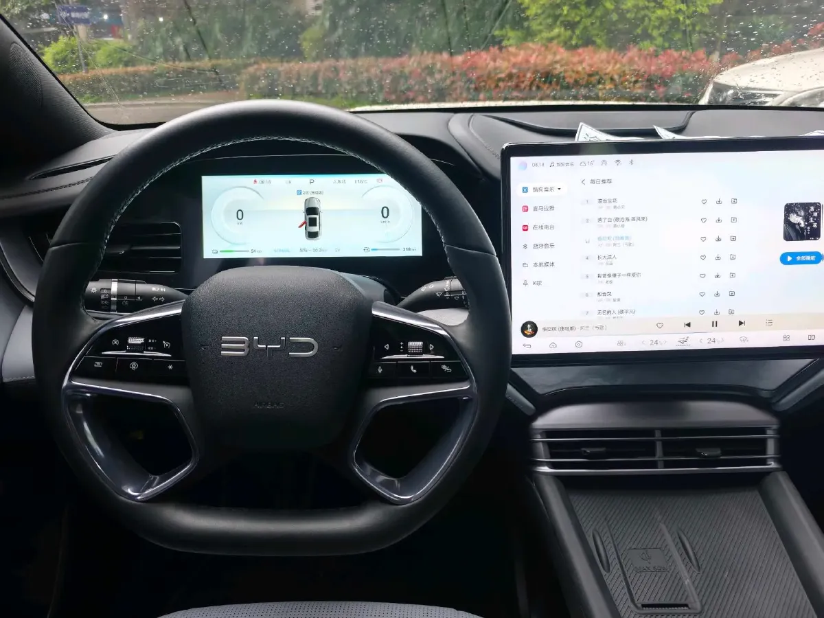 2023 BYD Seal 1.5L 110HP L4 E-CVT PHEV 17.6KWH,autocango,china used car exporter,china ev exporter,chinese used car exporter,chinese used ev exporter