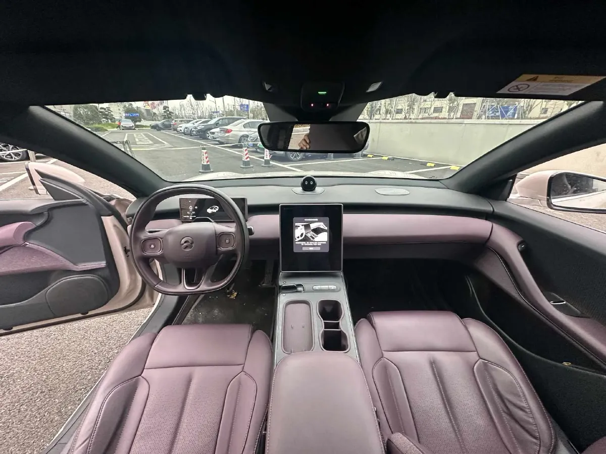 2024 NIO ET5 BEV 75KWH,autocango,china used car exporter,china ev exporter,chinese used car exporter,chinese used ev exporter