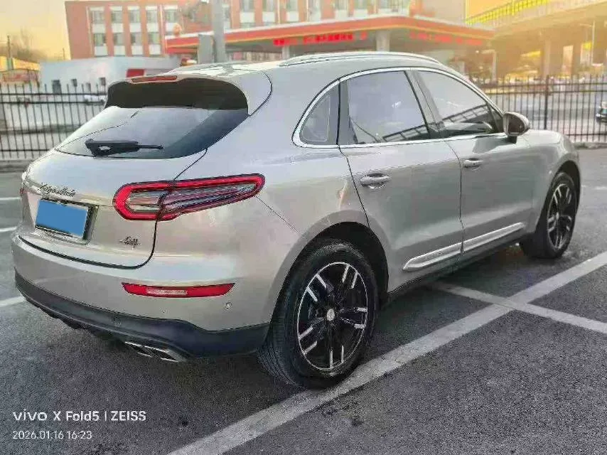 2017 Zotye SR9 2.0T 190HP L4 6DCT,autocango,china used car exporter,china ev exporter,chinese used car exporter,chinese used ev exporter