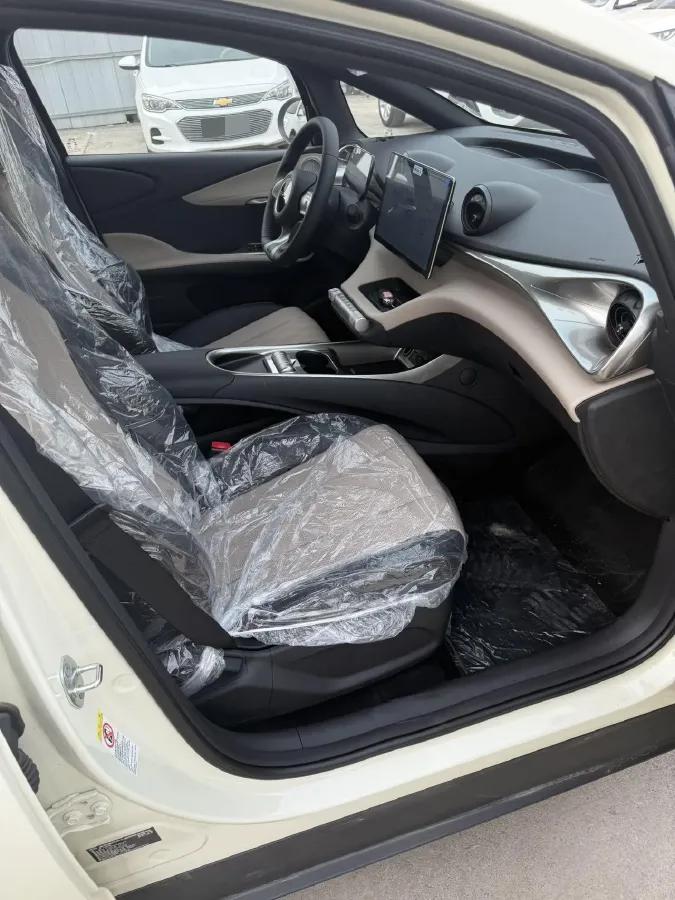 2025 BYD Dolphin BEV 44.928KWH,autocango,china used car exporter,china ev exporter,chinese used car exporter,chinese used ev exporter