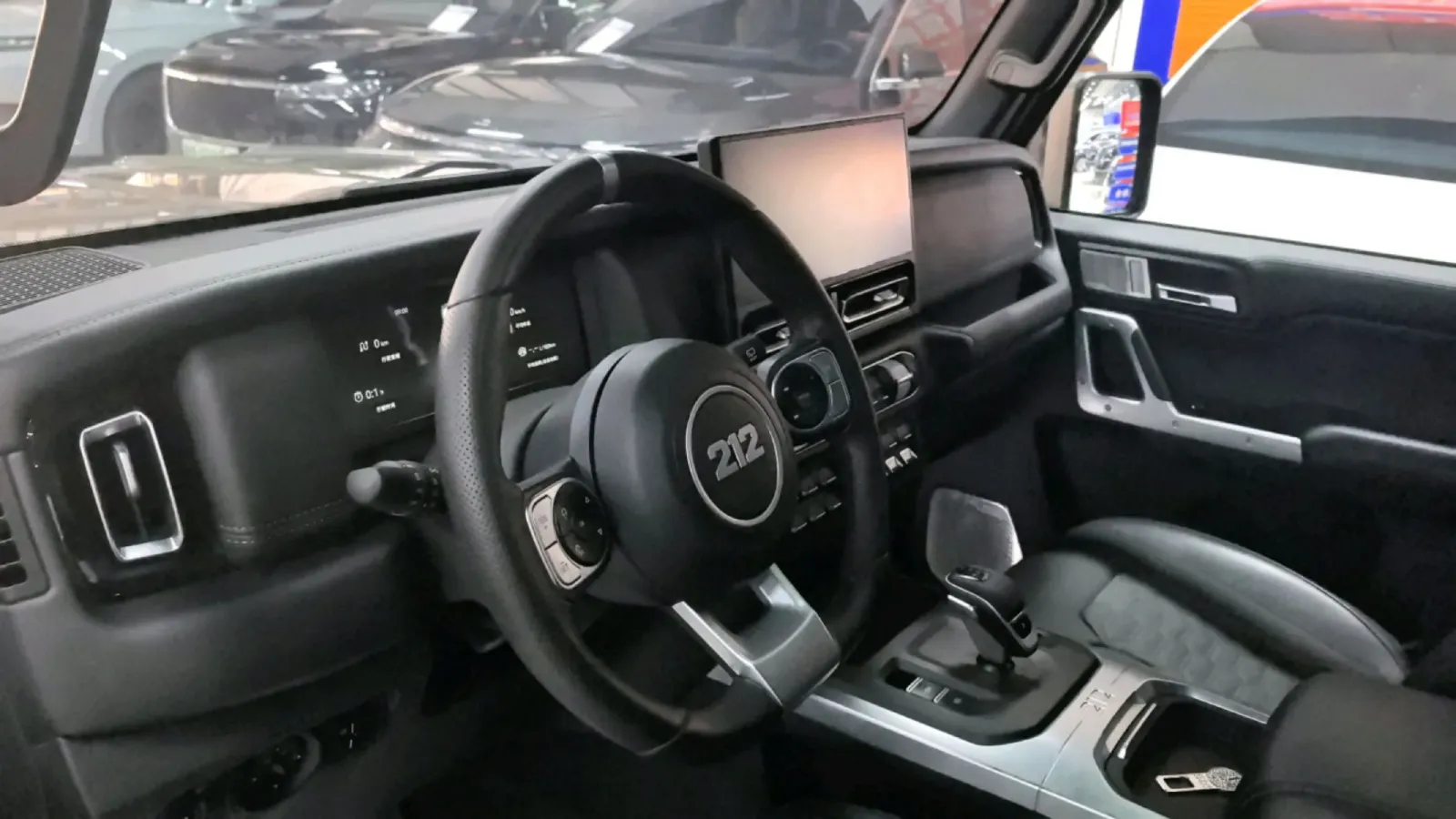 2024 212 212 T01 2.0T 252HP L4 8AT,autocango,china used car exporter,china ev exporter,chinese used car exporter,chinese used ev exporter