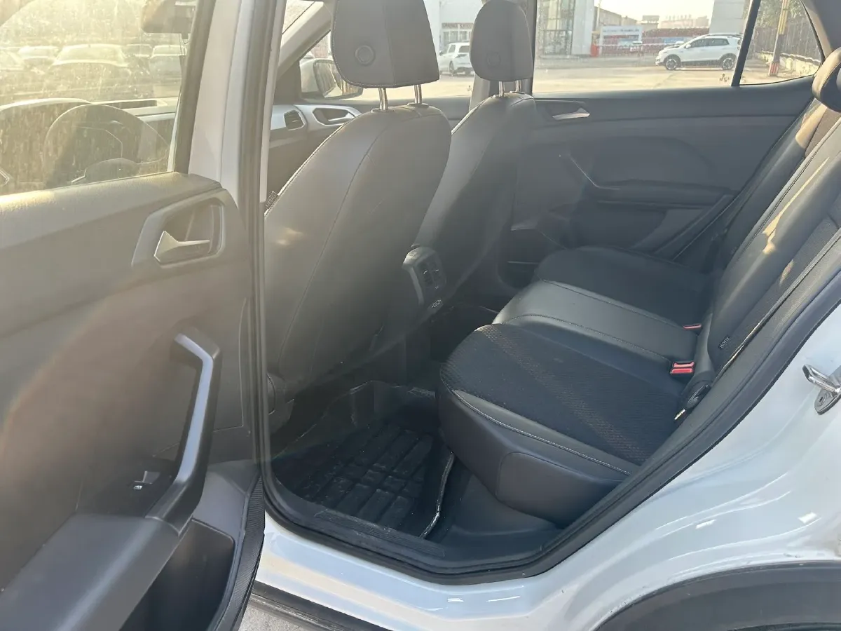 2023 Volkswagen Tacqua 1.2T 116HP L4 7DCT,autocango,china used car exporter,china ev exporter,chinese used car exporter,chinese used ev exporter