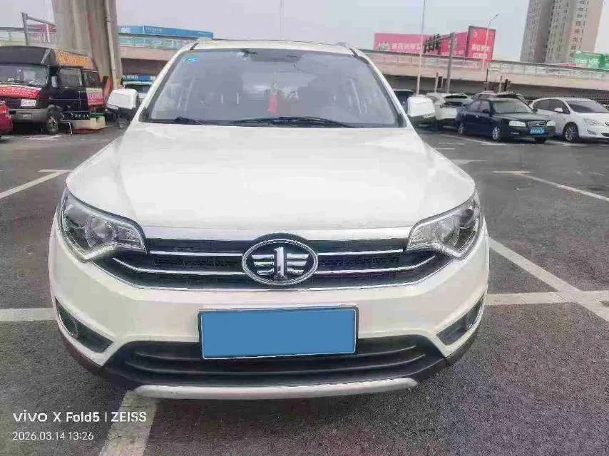 2017 FAW Senia R7 1.6L 116HP L4 6AT,autocango,china used car exporter,china ev exporter,chinese used car exporter,chinese used ev exporter