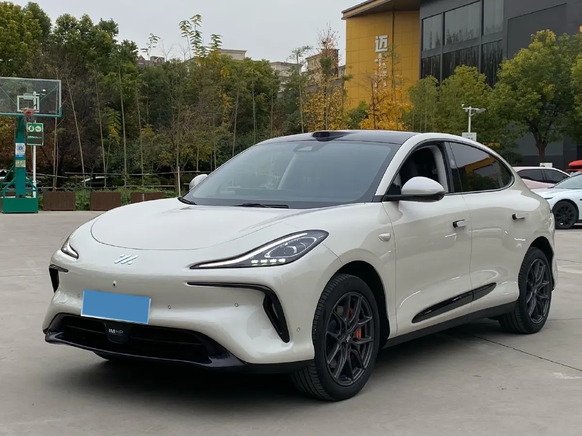 2023 IM LS6 BEV 71KWH,autocango,china used car exporter,china ev exporter,chinese used car exporter,chinese used ev exporter
